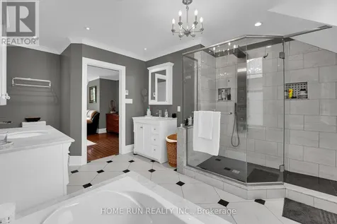 275 Buchan Road Ottawa ON K1M 0W4