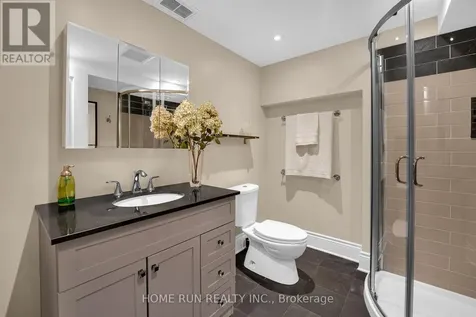 275 Buchan Road Ottawa ON K1M 0W4