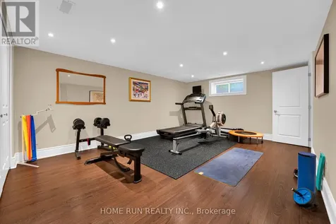 275 Buchan Road Ottawa ON K1M 0W4