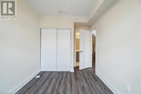 1593 Rose Way Milton ON L9T 7E7