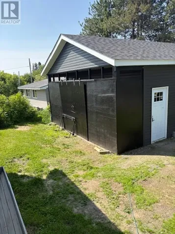 20 Queen St S Chapleau ON P0M 1K0