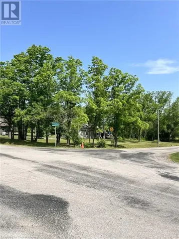 5 Centre Street South Brantford ON N3T 5L9