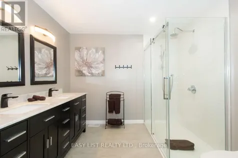 1826 Canaan Road Ottawa ON K4C 1J5