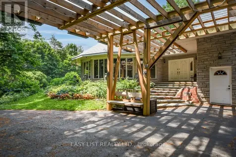 1826 Canaan Road Ottawa ON K4C 1J5
