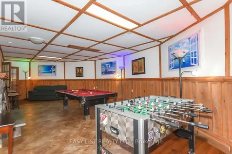 1826 Canaan Road Ottawa ON K4C 1J5