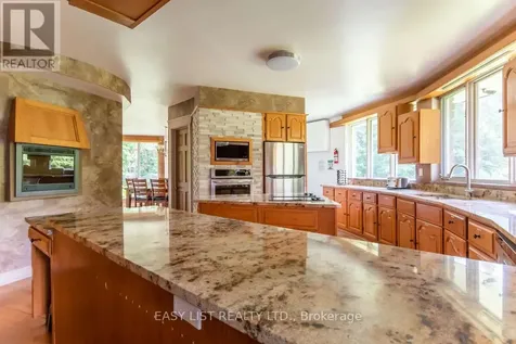 1826 Canaan Road Ottawa ON K4C 1J5