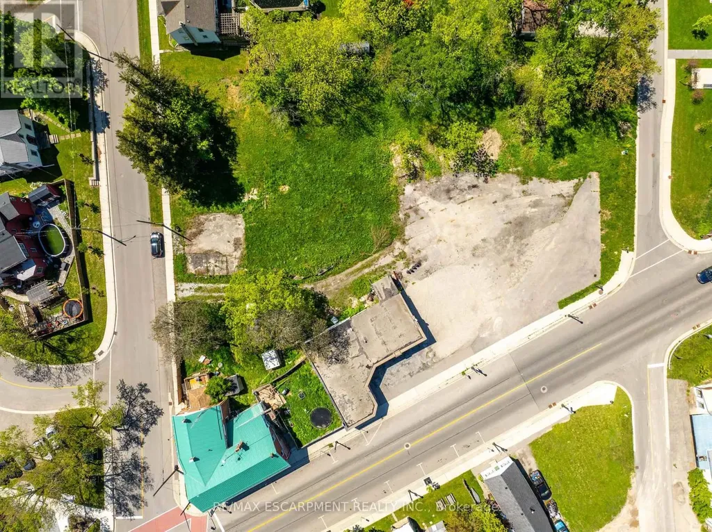 3 Cayuga Street Haldimand ON N0A 1E0