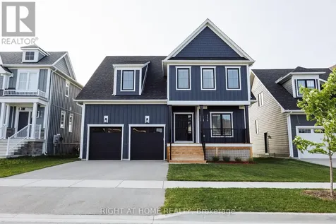 114 Black Willow Crescent Blue Mountains ON L9Y 5L8