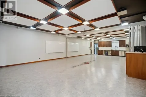 4445 Fairview Street Burlington ON L7L 2A4