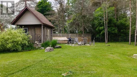 236 Bruce Street South Bruce Peninsula ON N0H 2T0