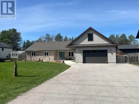 236 Bruce Street South Bruce Peninsula ON N0H 2T0