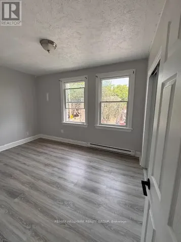 266 Emond Street Ottawa ON K1L 7R8