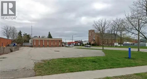 2 Broad Street East Dunnville ON N1A 1S6