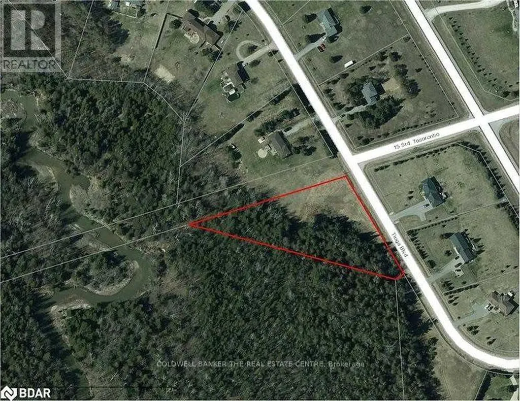 8 Tioga Boulevard Adjala-tosorontio ON L0M 1J0
