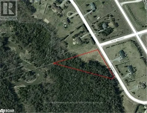 8 Tioga Boulevard Adjala-tosorontio ON L0M 1J0