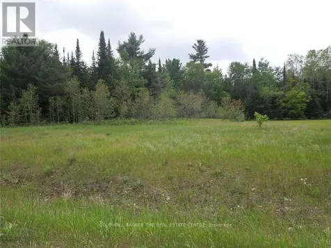 8 Tioga Boulevard Adjala-tosorontio ON L0M 1J0