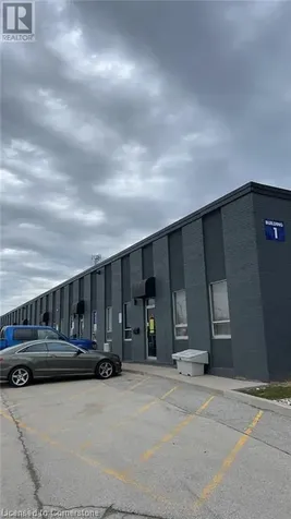 1153 Pioneer Road Burlington ON L7M 1K5