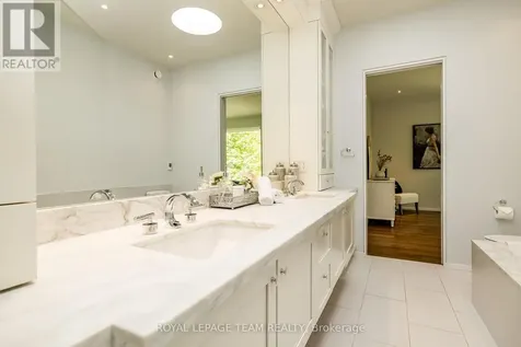 14 Kanata Rockeries Private Ottawa ON K2K 3P4