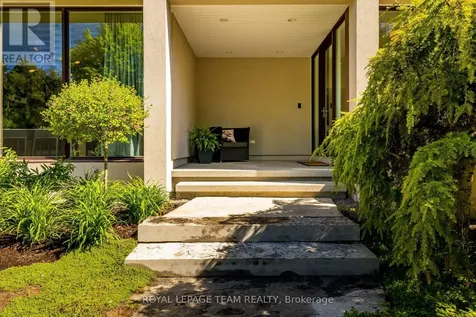 14 Kanata Rockeries Private Ottawa ON K2K 3P4