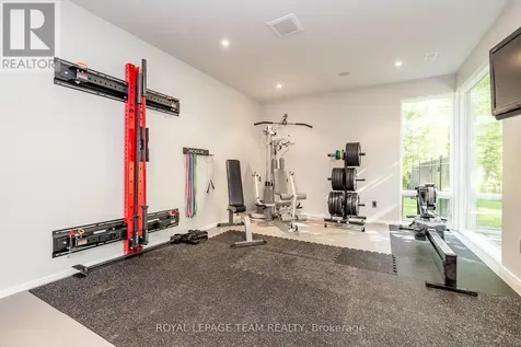 14 Kanata Rockeries Private Ottawa ON K2K 3P4