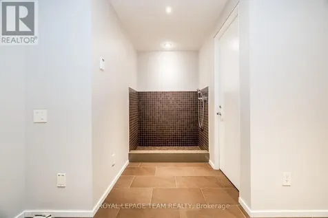 14 Kanata Rockeries Private Ottawa ON K2K 3P4