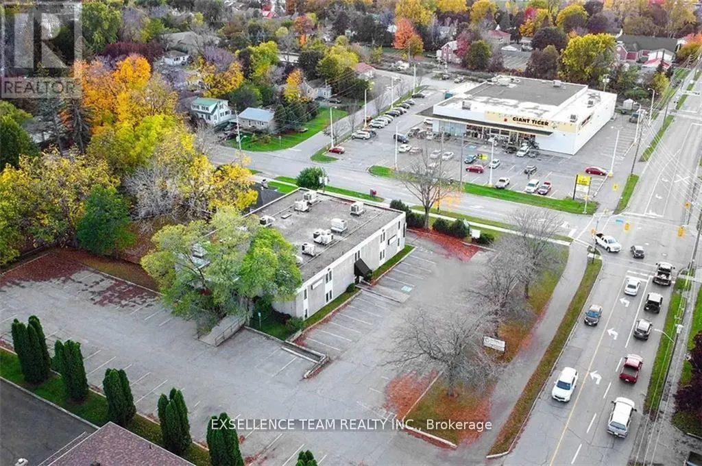 Park Street Brockville ON K6V 6E5