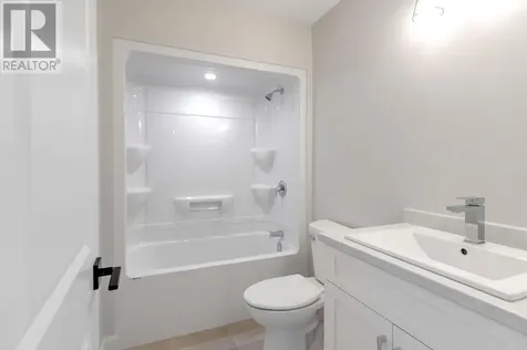 2951 Ruby Street Chelmsford ON P0M 1L0