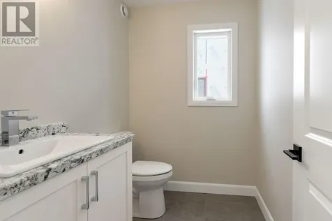 2951 Ruby Street Chelmsford ON P0M 1L0