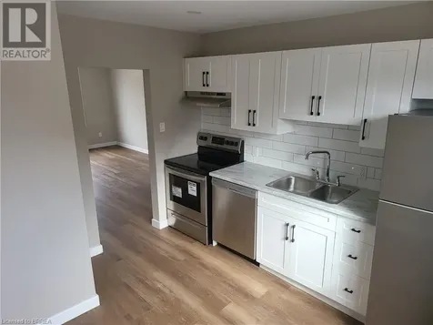 1438 Beckworth Avenue London ON N5V 2K7