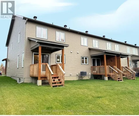 363 Voyageur Place Russell ON K0A 1W0