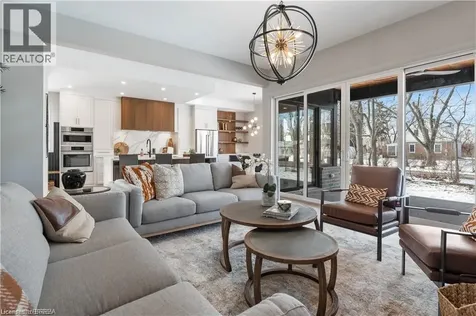 159 Parkside Drive Brantford ON N3T 0S9