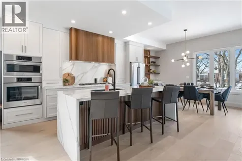 159 Parkside Drive Brantford ON N3T 0S9
