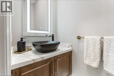 159 Parkside Drive Brantford ON N3T 0S9