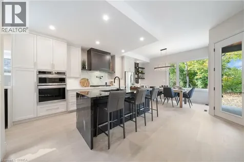 163 Parkside Drive Brantford ON N3T 0S9