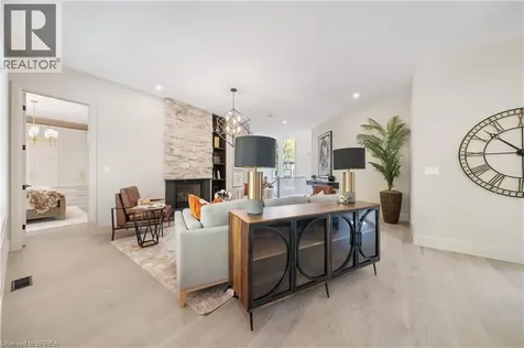 163 Parkside Drive Brantford ON N3T 0S9
