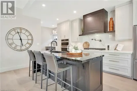 161 Parkside Drive Brantford ON N3T 0S9