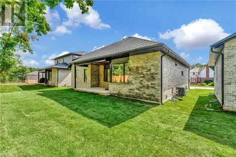 161 Parkside Drive Brantford ON N3T 0S9