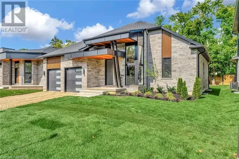 161 Parkside Drive Brantford ON N3T 0S9