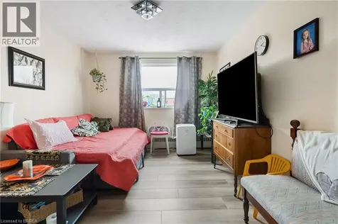 485 Thorold Road Welland ON L3C 3X1
