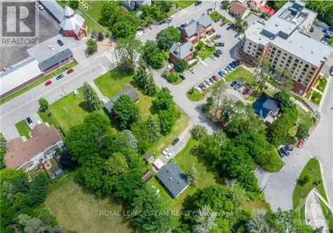 3787 Carp Road Ottawa ON K0A 1L0