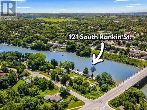 121 South Rankin Street Saugeen Shores ON N0H 2L0