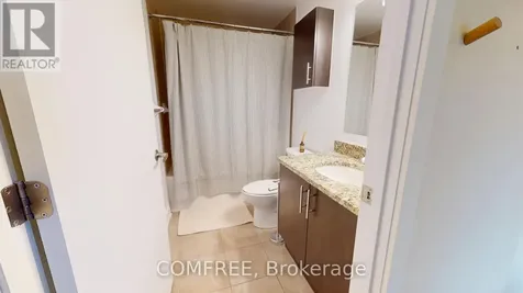 456 King Edward Avenue Ottawa ON K1N 0B4