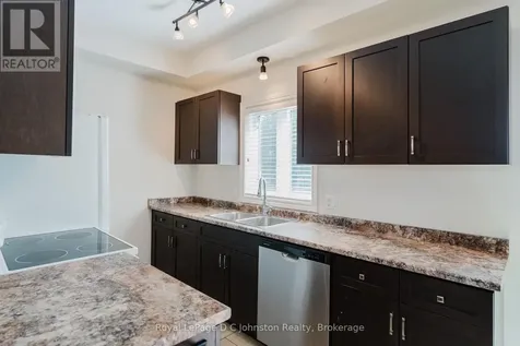 935 Goderich Street North Saugeen Shores ON N0H 2C3