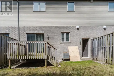 935 Goderich Street North Saugeen Shores ON N0H 2C3