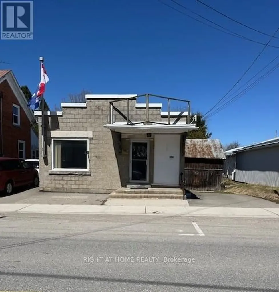 8 Main Street North Rideau Lakes ON K0G 1E0