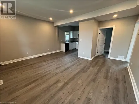 196 Marlborough Street Brantford ON N3T 4T1