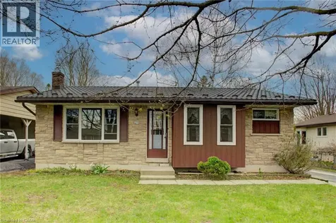 271 Forest Glen Crescent Mount Forest ON N0G 2L2