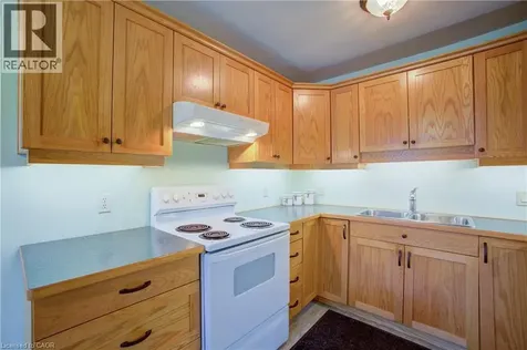 271 Forest Glen Crescent Mount Forest ON N0G 2L2
