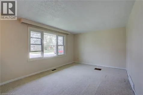 271 Forest Glen Crescent Mount Forest ON N0G 2L2