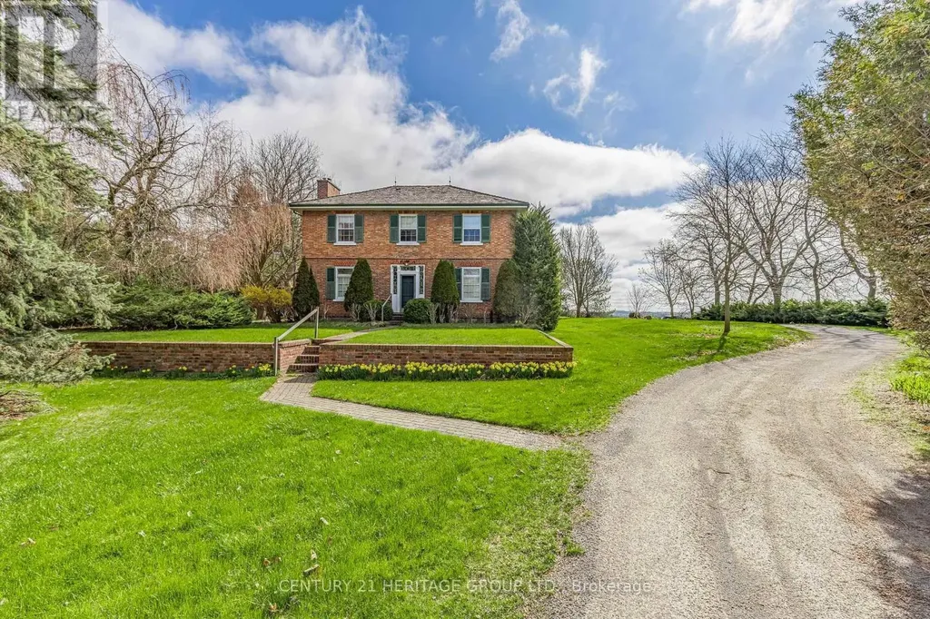 18725 Mccowan Road East Gwillimbury ON L0G 1M0